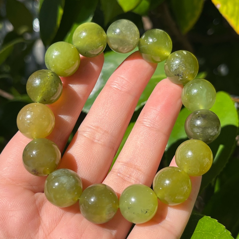 14mm Stretchable Xiuyan Jade Bracelet‎